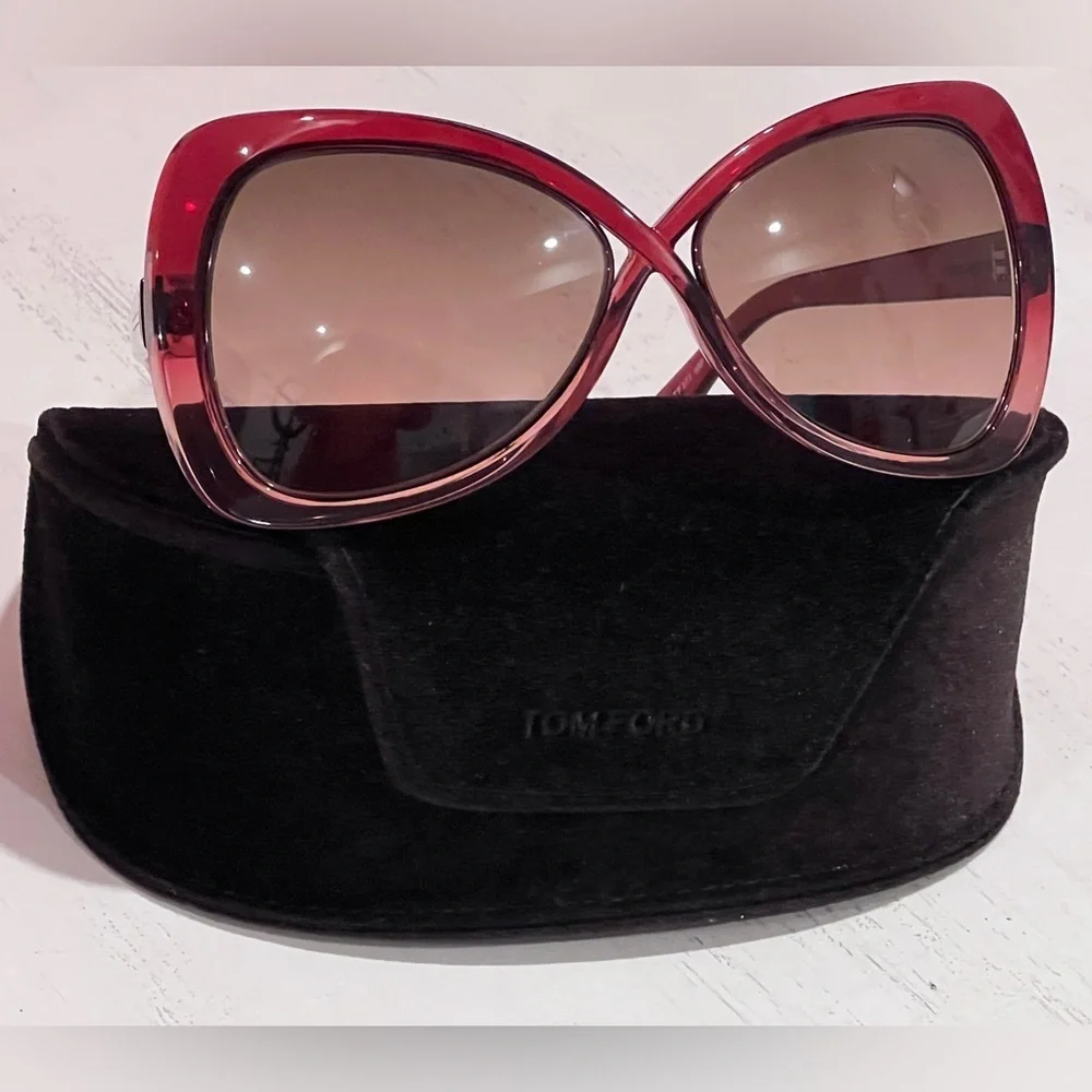 Tom Ford Women's Square Red Rose Sunglasses - Picture 1 of 11